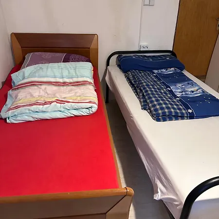 Monat Mietete Brakel Monteu Ferienwohnung 아파트 *