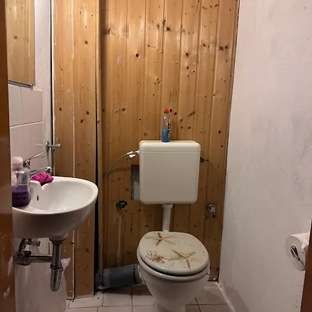 Monat Mietete Brakel Monteu Ferienwohnung 아파트 *