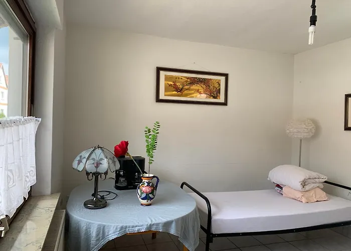 Monat Mietete Monteu Brakel